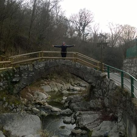 B&B Il Santo Pellegrino Adrara San Rocco Luaran gambar