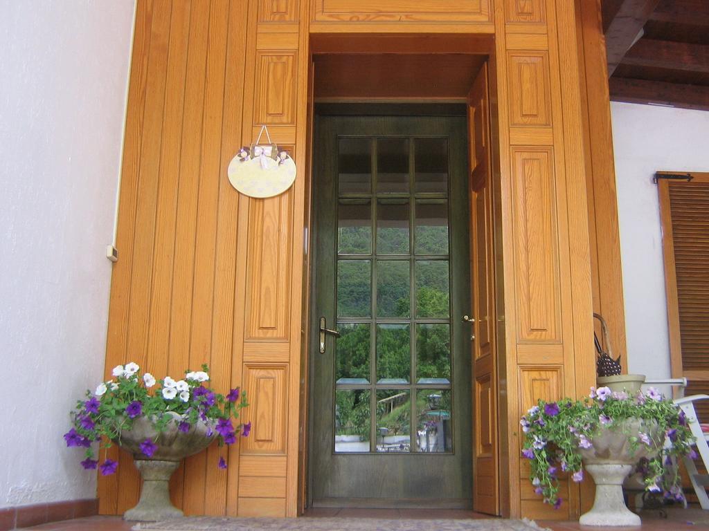 B&B Il Santo Pellegrino Adrara San Rocco Luaran gambar