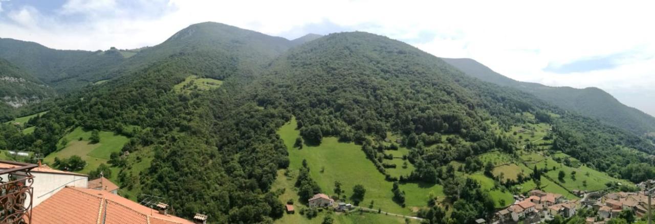 B&B Il Santo Pellegrino Adrara San Rocco Luaran gambar